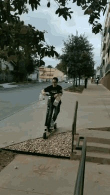 Garyfailing Garyfalling GIF - Garyfailing Garyfalling Scooter GIFs