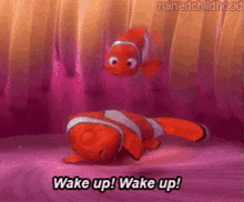 Finding Nemo Wake Up GIF - Finding Nemo Wake Up Get Up GIFs