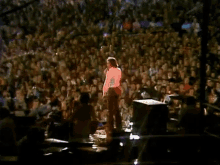 Neil Diamond Concert GIF - Neil Diamond Concert 1976 GIFs