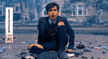 Five Hargreeves Aidan Gallagher GIF - Five Hargreeves Aidan Gallagher Timer On Ladies GIFs