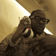 Calling 2chainz GIF - Calling 2chainz Cant Relate Song GIFs