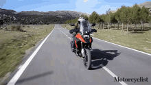 Road Test Motorcyclist GIF - Road Test Motorcyclist Suzuki V Strom1050xt GIFs