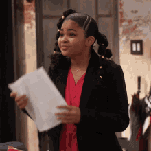Crumbling Paper Millicent GIF - Crumbling Paper Millicent Icarly GIFs