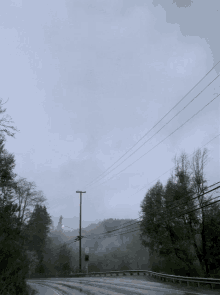 Usa Twin GIF - Usa Twin Peaks GIFs