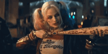 Harley Quinn Baseball Bat GIF - Harley Quinn Baseball Bat Hot GIFs