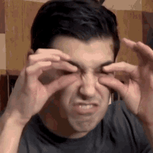 Trevor Collins Rooster Teeth GIF - Trevor Collins Rooster Teeth Weird GIFs