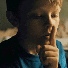 Shhh Ant GIF - Shhh Ant Speak No Evil Movie GIFs
