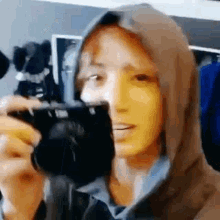 Jungkook Camera Jungkook Flash GIF - Jungkook Camera Jungkook Flash Caught On Camera GIFs