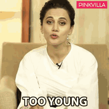 Too Young Taapsee Pannu GIF - Too Young Taapsee Pannu Pinkvilla GIFs