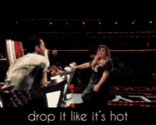 Kelly Clarkson The Voice GIF - Kelly Clarkson The Voice Dancing GIFs