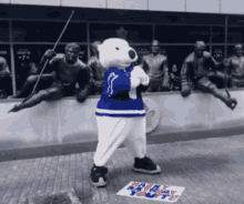 Toronto Maple Leafs Carlton The Bear GIF - Toronto Maple Leafs Carlton The Bear Confetti GIFs
