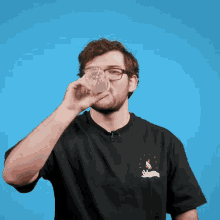Drinking Water Nolan Sykes GIF - Drinking Water Nolan Sykes Donut Media GIFs