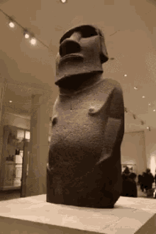 museum moai