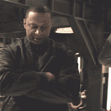 Olivew Queen John Diggle GIF - Olivew Queen John Diggle Arrow GIFs