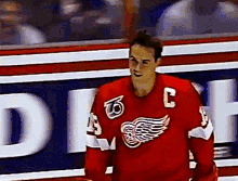 Steve Yzerman Detroit Red Wings GIF - Steve Yzerman Detroit Red Wings Red Wings GIFs