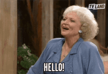 Hello Old Lady GIF - Hello Old Lady Granny GIFs