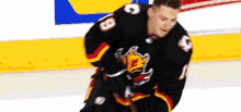 Matthew Tkachuk Calgary Flames GIF - Matthew Tkachuk Calgary Flames Warmup GIFs