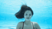 Zomer GIF - Floating Under The Water Flip GIFs
