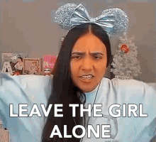 Leave The Girl Alone Leave Her GIF - Leave The Girl Alone Leave The Girl Leave Her GIFs