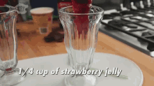 strawberry float dessert soda
