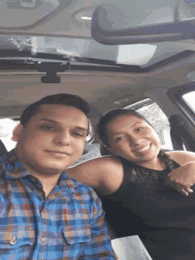 Selfie Surprised GIF - Selfie Surprised Couple GIFs
