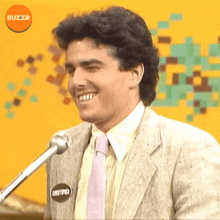 Winking Christopher Knight GIF - Winking Christopher Knight Buzzr GIFs