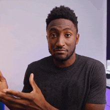 Who Knows Marques Brownlee GIF - Who Knows Marques Brownlee I Don'T Know GIFs