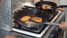 Schnitzel GIF - Frying Cook GIFs