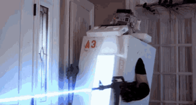 robot-lasers.gif