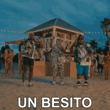 Un Besito Daddy Yankee GIF - Un Besito Daddy Yankee Bésame GIFs