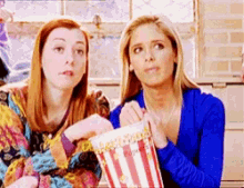Buffy The Vampire Slayer Popcorn GIF - Buffy The Vampire Slayer Popcorn Hi GIFs