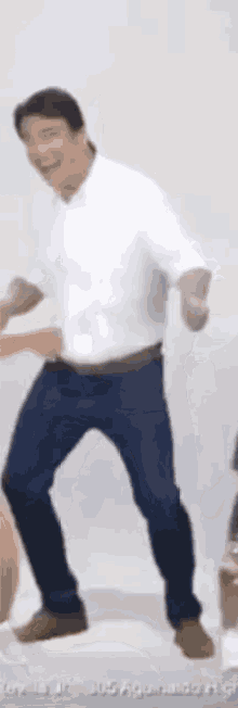 Bong Revilla Budots GIF - Bong Revilla Budots Dance GIFs