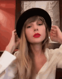 Lolita Red Taylor Swift Red GIF
