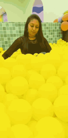 mathyarasi ball pit yellow balls throw balls