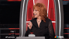 Laughing Reba Mcentire GIF - Laughing Reba Mcentire The Voice GIFs