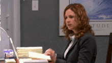 Pam Beesly Jenna Fischer GIF - Pam Beesly Jenna Fischer The Office GIFs