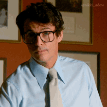 Matthew Goode Dont Be Scared GIF - Matthew Goode Dont Be Scared The Offer GIFs