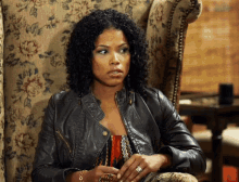 Talk To The Hand GIF - Beauty And The Baller Diandra Lyle Deena Castle GIFs