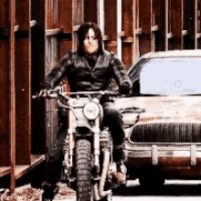 Norman Reedus Biker GIF - Norman Reedus Biker Daryl GIFs