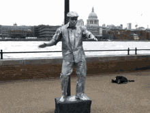 Statue Dancing Statue GIF - Statue Dancing Statue Sculpture GIFs
