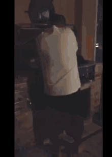How Not To Light A Barbecue GIF - Barbecue Scare Funny GIFs