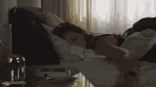Hilary Hangover GIF - Younger Tv Younger Tv Land GIFs