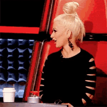 The Voice Christina Aguilera GIF - The Voice Christina Aguilera Laugh GIFs