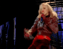 Madonna Two-finger-salute GIF - Madonna Two-finger-salute Middle-finger GIFs