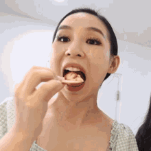 Eating Tina Yong GIF - Eating Tina Yong Munching GIFs