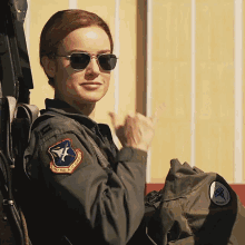Brie Hangloose GIF - Brie Hangloose GIFs