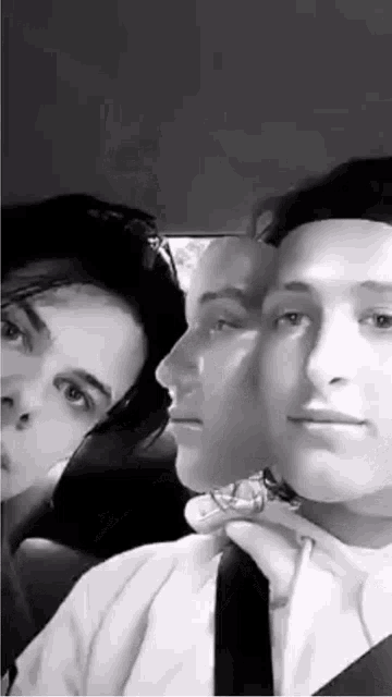 Yungblud Tom Tominic GIF - Yungblud Tom Tominic Tom Pallant GIFs