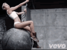 Miley Wrecking Ball GIF - Miley Cyrus Wrecking Ball Vevo GIFs