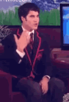 Hot In Here Glee GIF - Hot In Here Glee Darren Criss GIFs