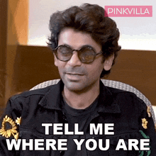 Tell Me Where You Are Sunil Grover GIF - Tell Me Where You Are Sunil Grover Pinkvilla GIFs